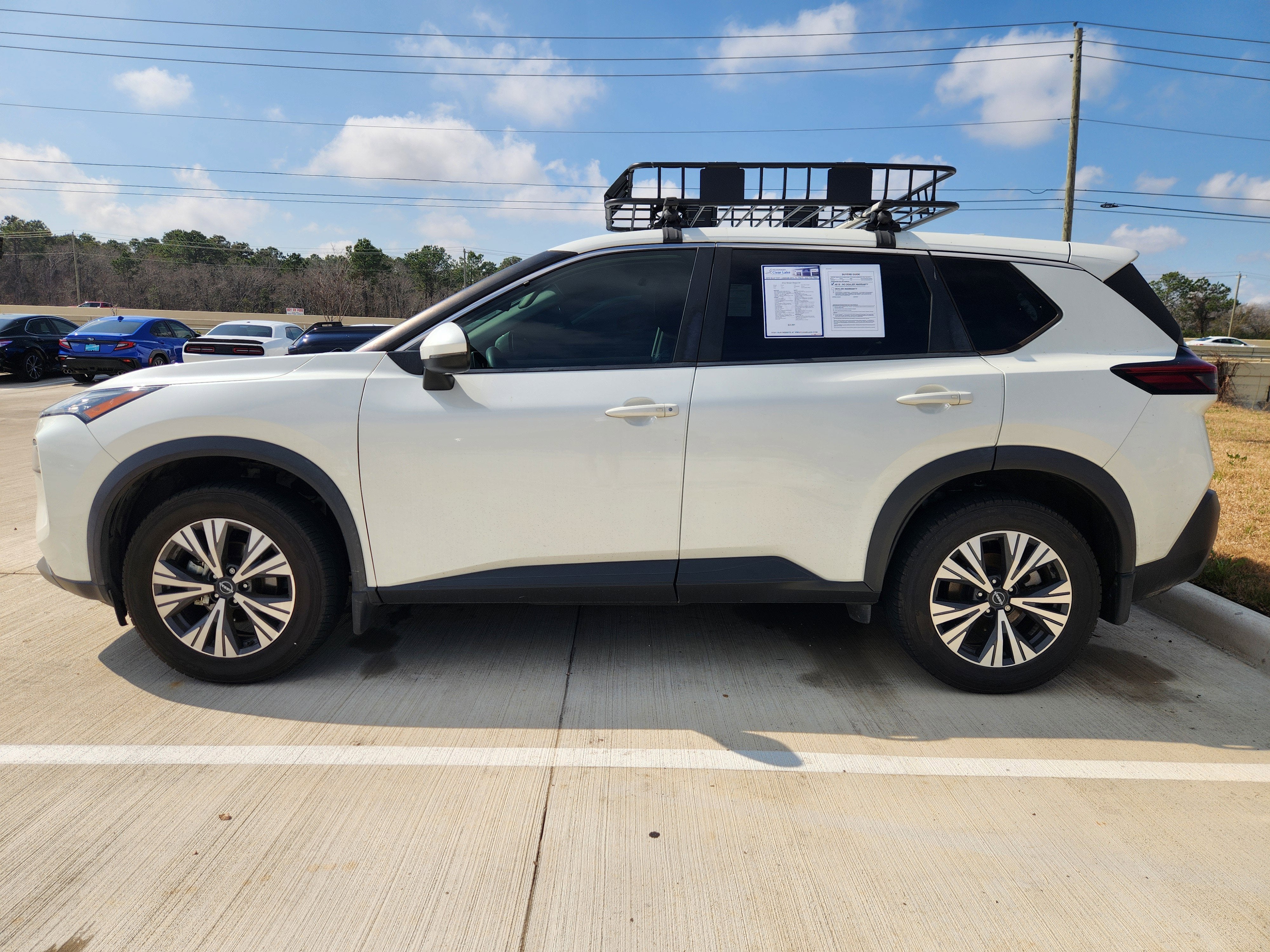 2022 Nissan Rogue SV