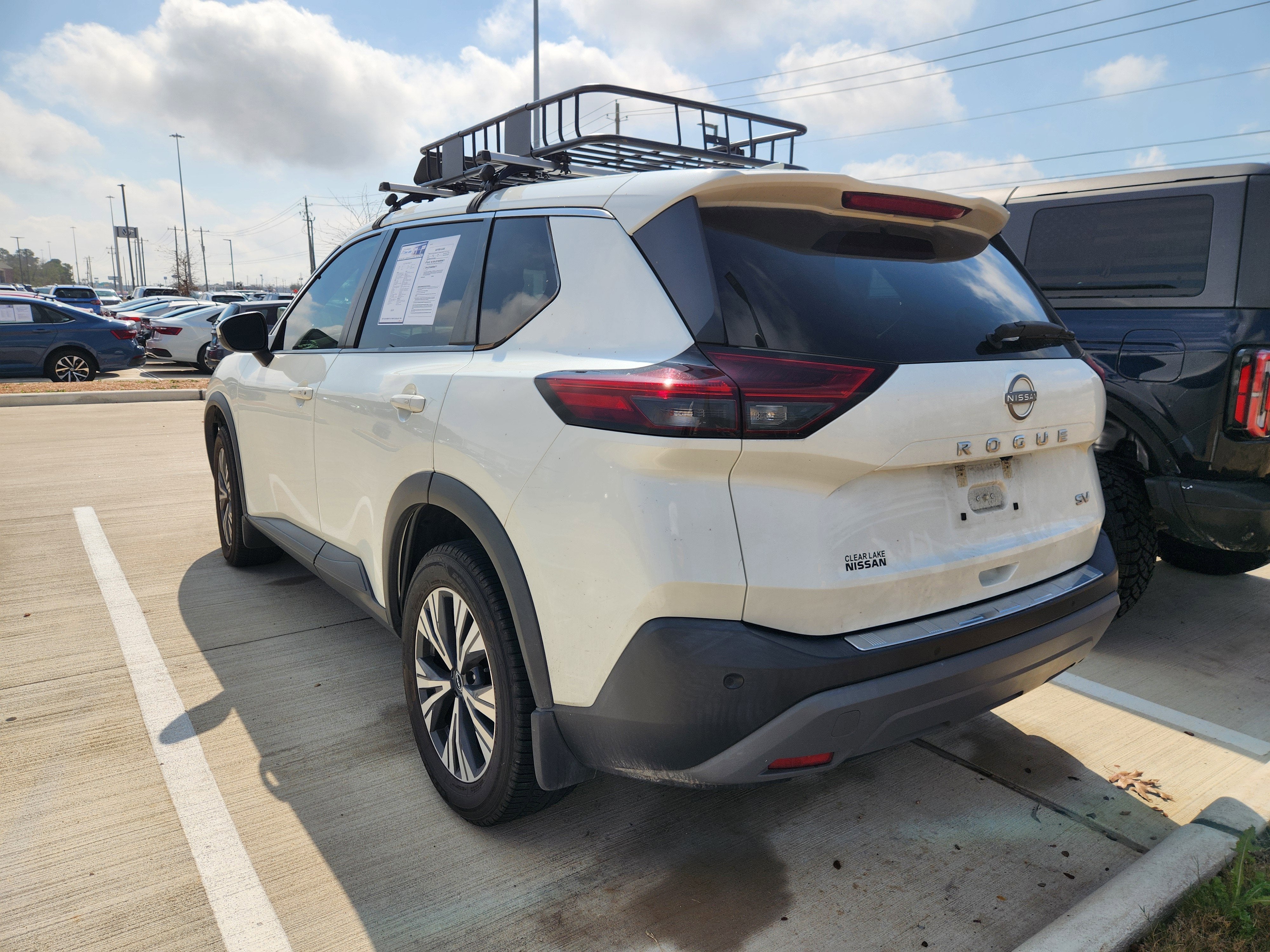 2022 Nissan Rogue SV