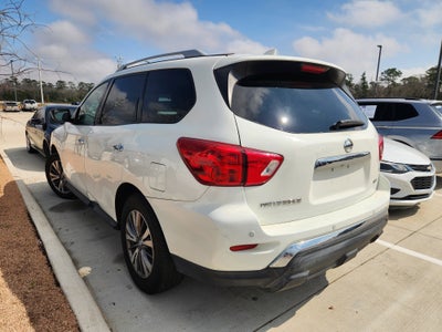 2019 Nissan Pathfinder SV