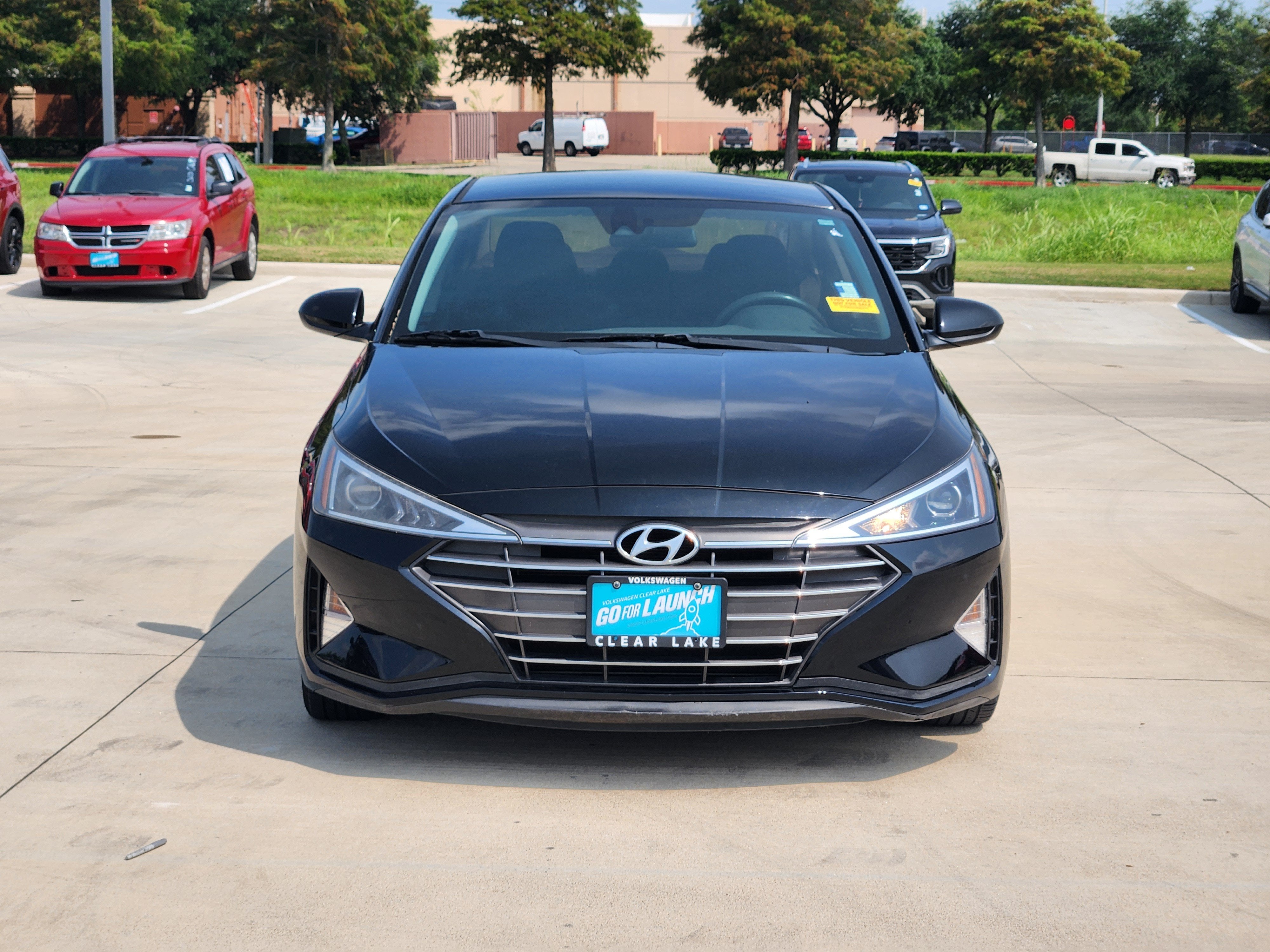 Used 2019 Hyundai Elantra SEL with VIN 5NPD84LF0KH418128 for sale in League City, TX