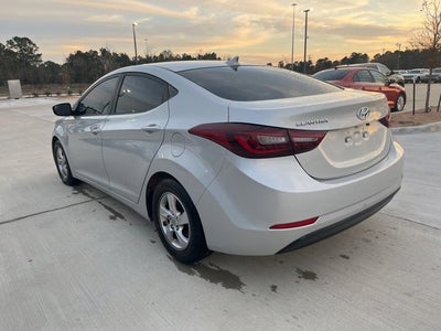 2015 Hyundai Elantra SE