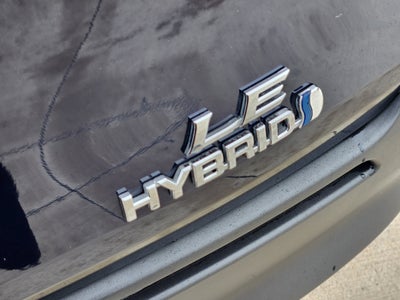 2022 Toyota Sienna LE