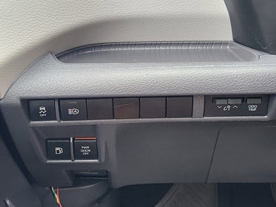 2022 Toyota Sienna LE