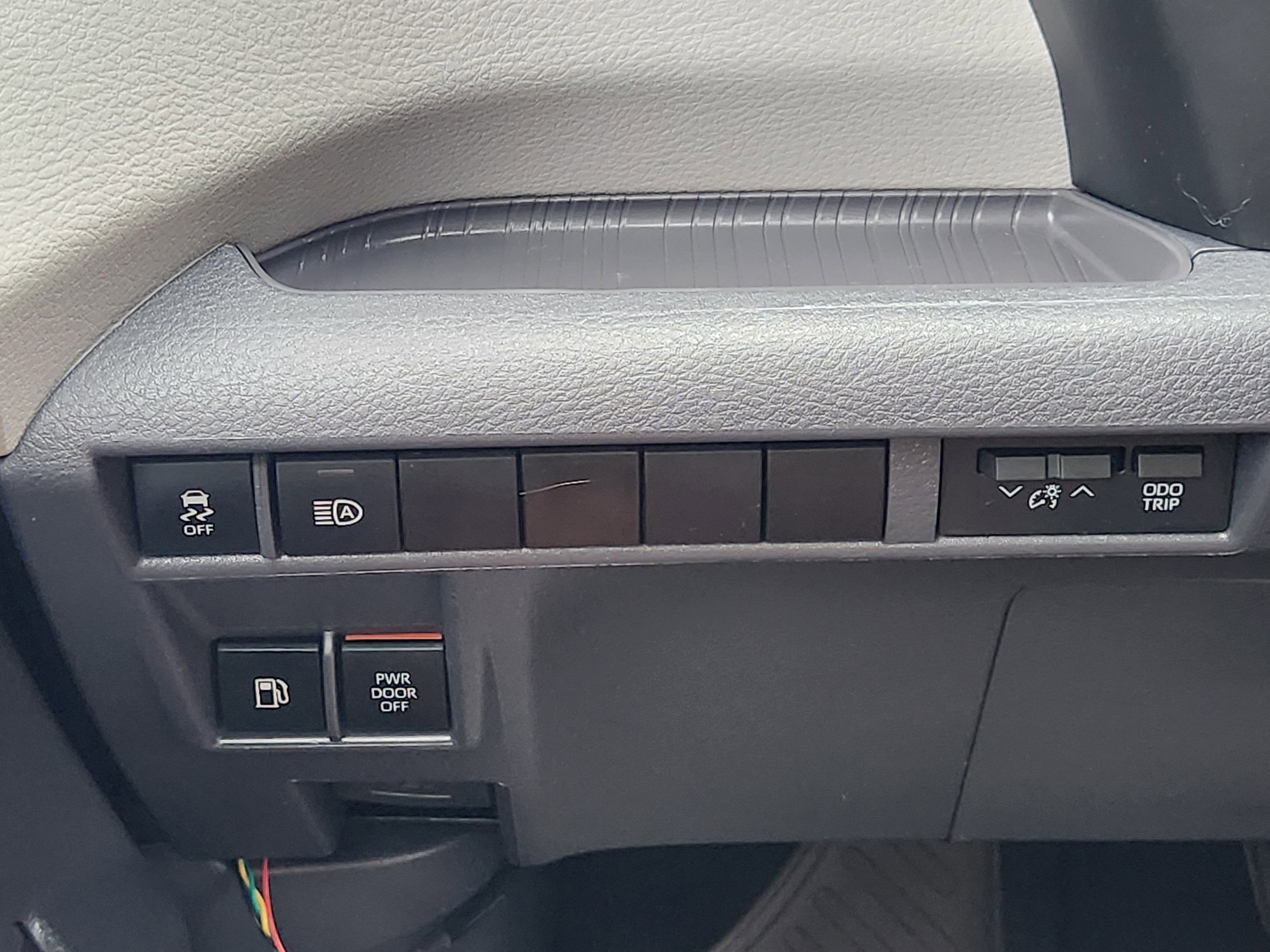 2022 Toyota Sienna LE