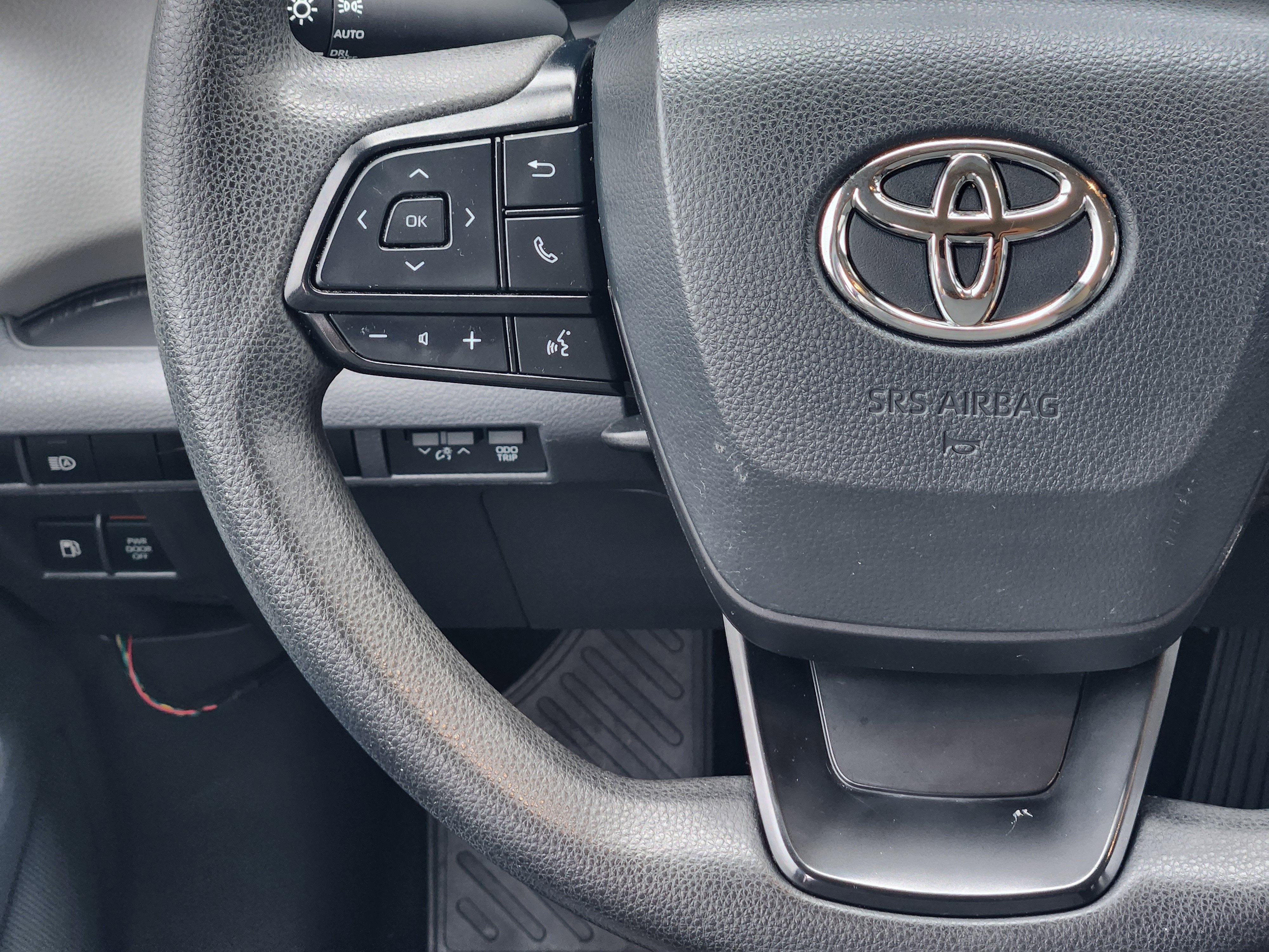 2022 Toyota Sienna LE