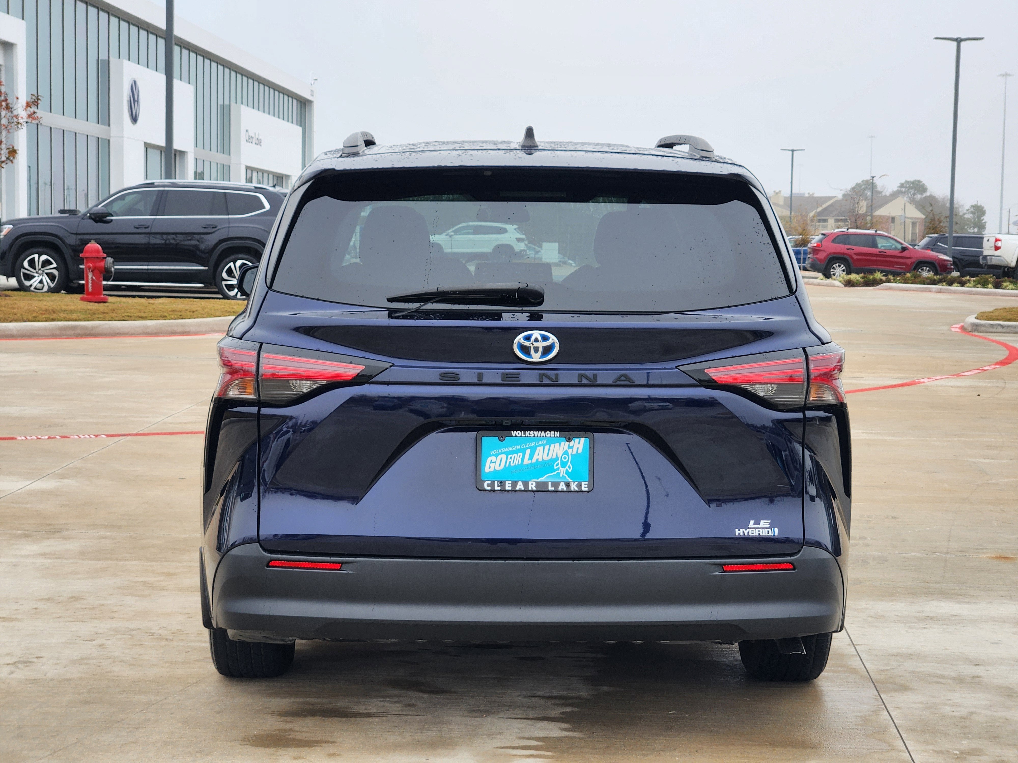 2022 Toyota Sienna LE