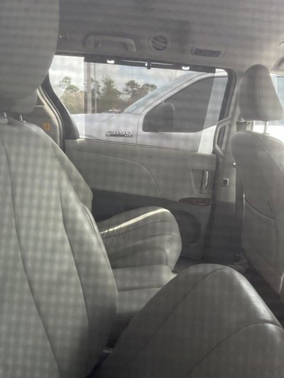 2013 Toyota Sienna Ltd