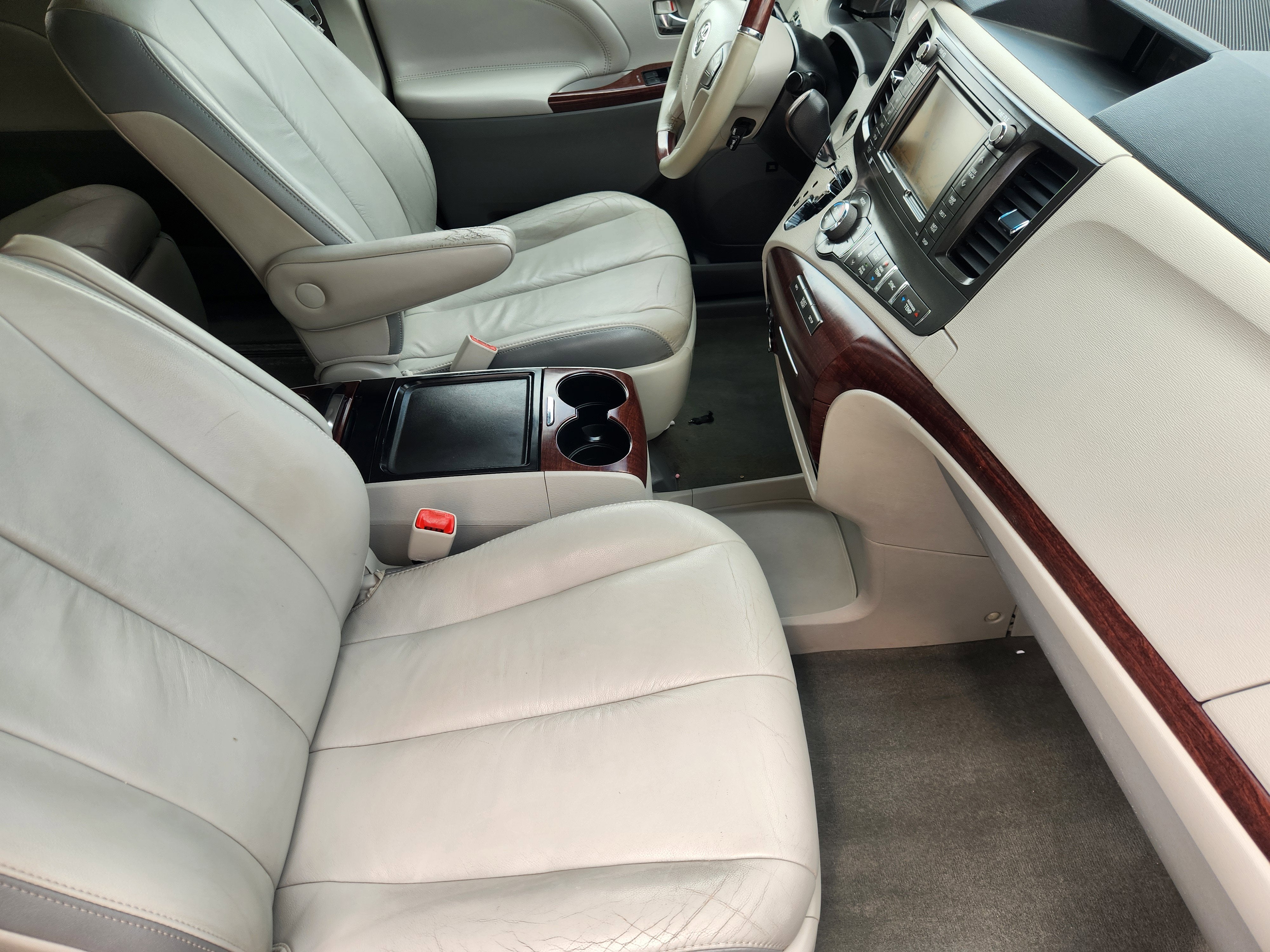 2012 Toyota Sienna Ltd