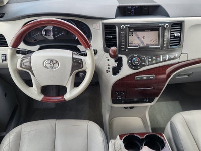 2012 Toyota Sienna Ltd