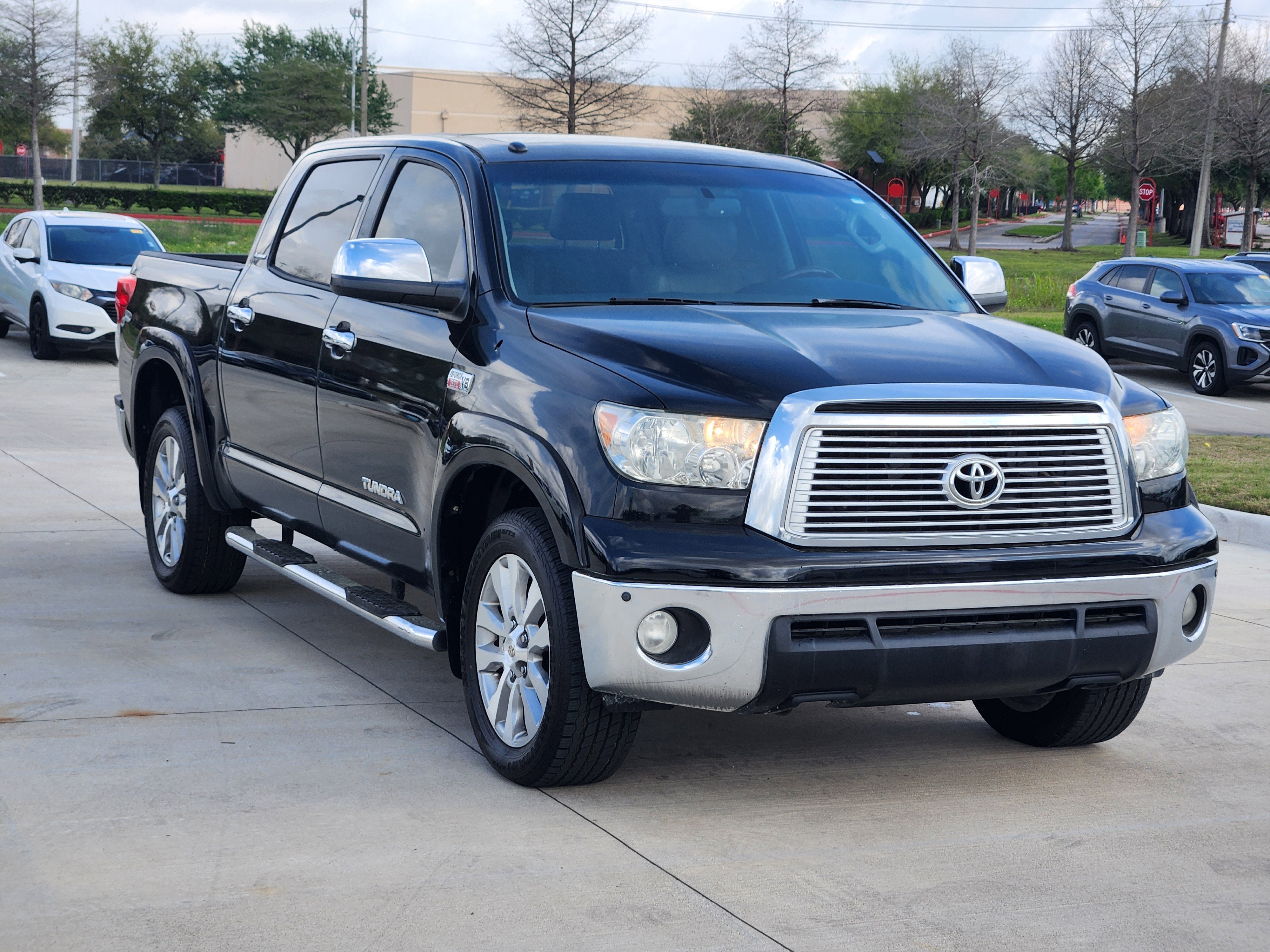 2013 Toyota Tundra 2WD Truck Platinum