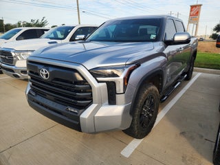 2024 Toyota Tundra 4WD SR5