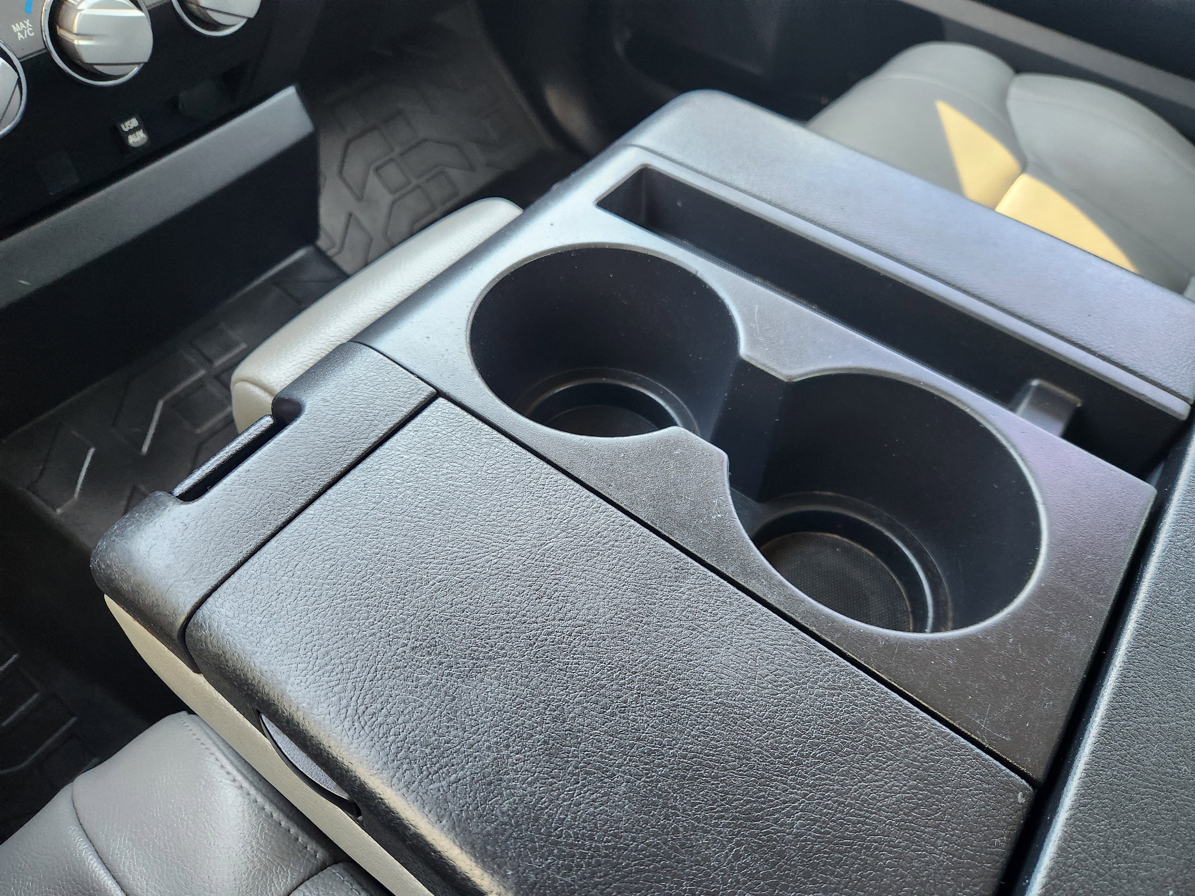 2016 Toyota Tundra 2WD Truck SR