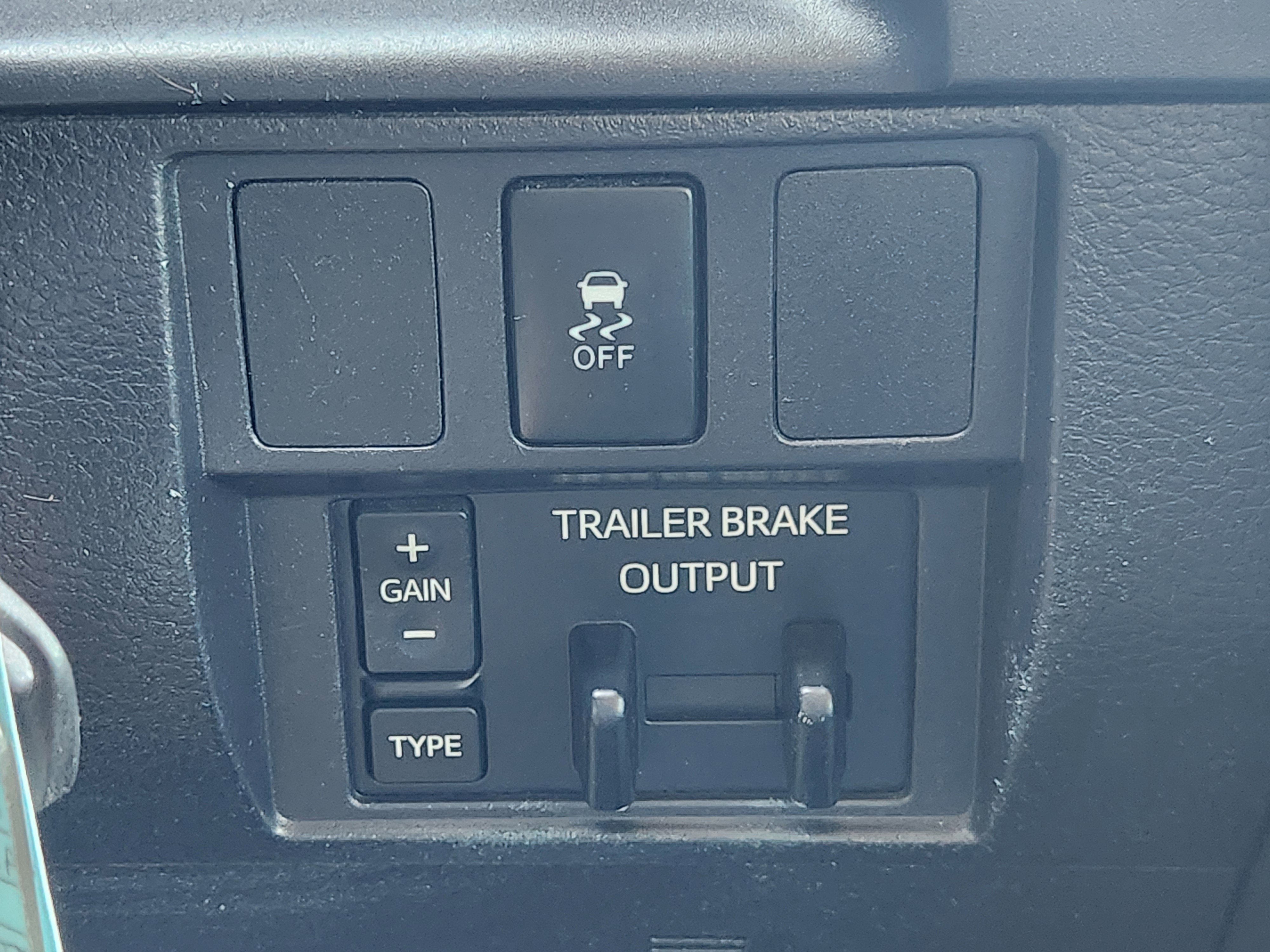 2016 Toyota Tundra 2WD Truck SR