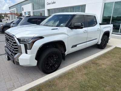 2024 Toyota Tundra 4WD Base