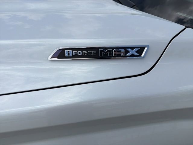 2024 Toyota Tundra 4WD Base