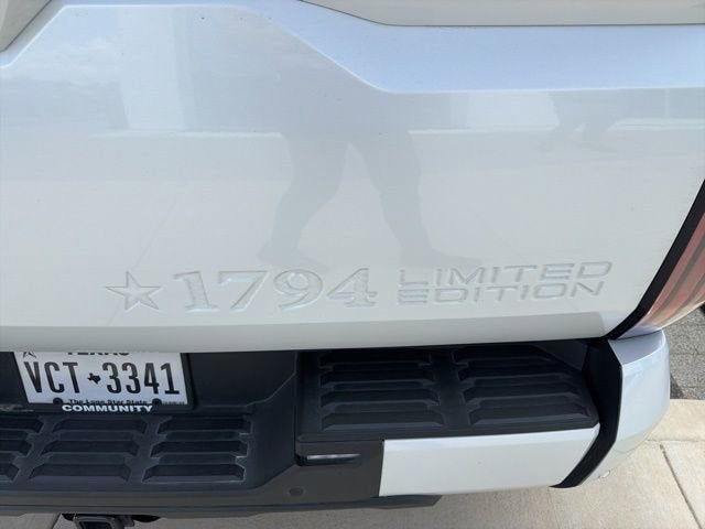 2024 Toyota Tundra 4WD Base