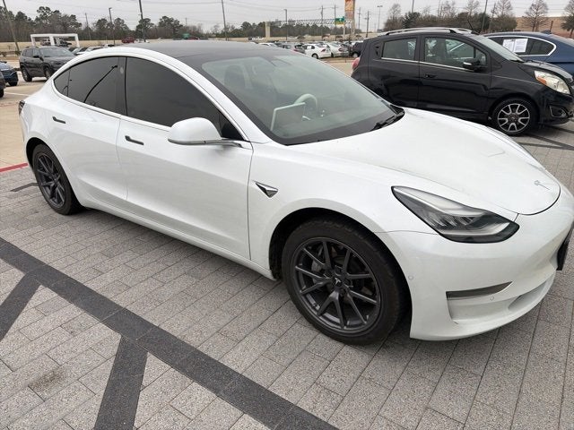 2020 Tesla Model 3 Standard Range