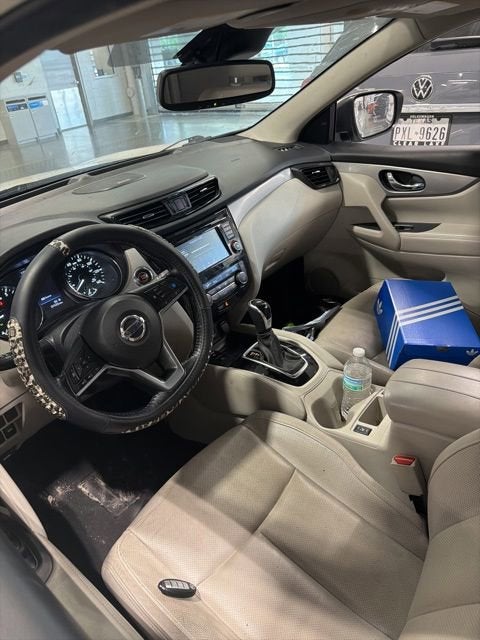 2020 Nissan Rogue Sport SL