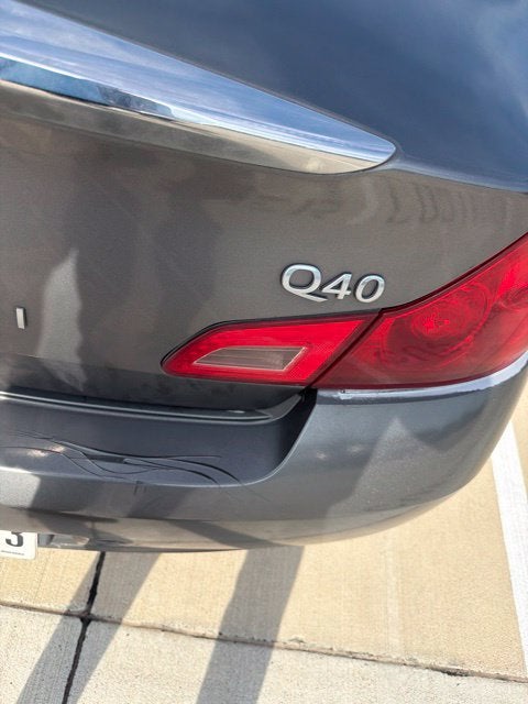 2015 INFINITI Q40 Base