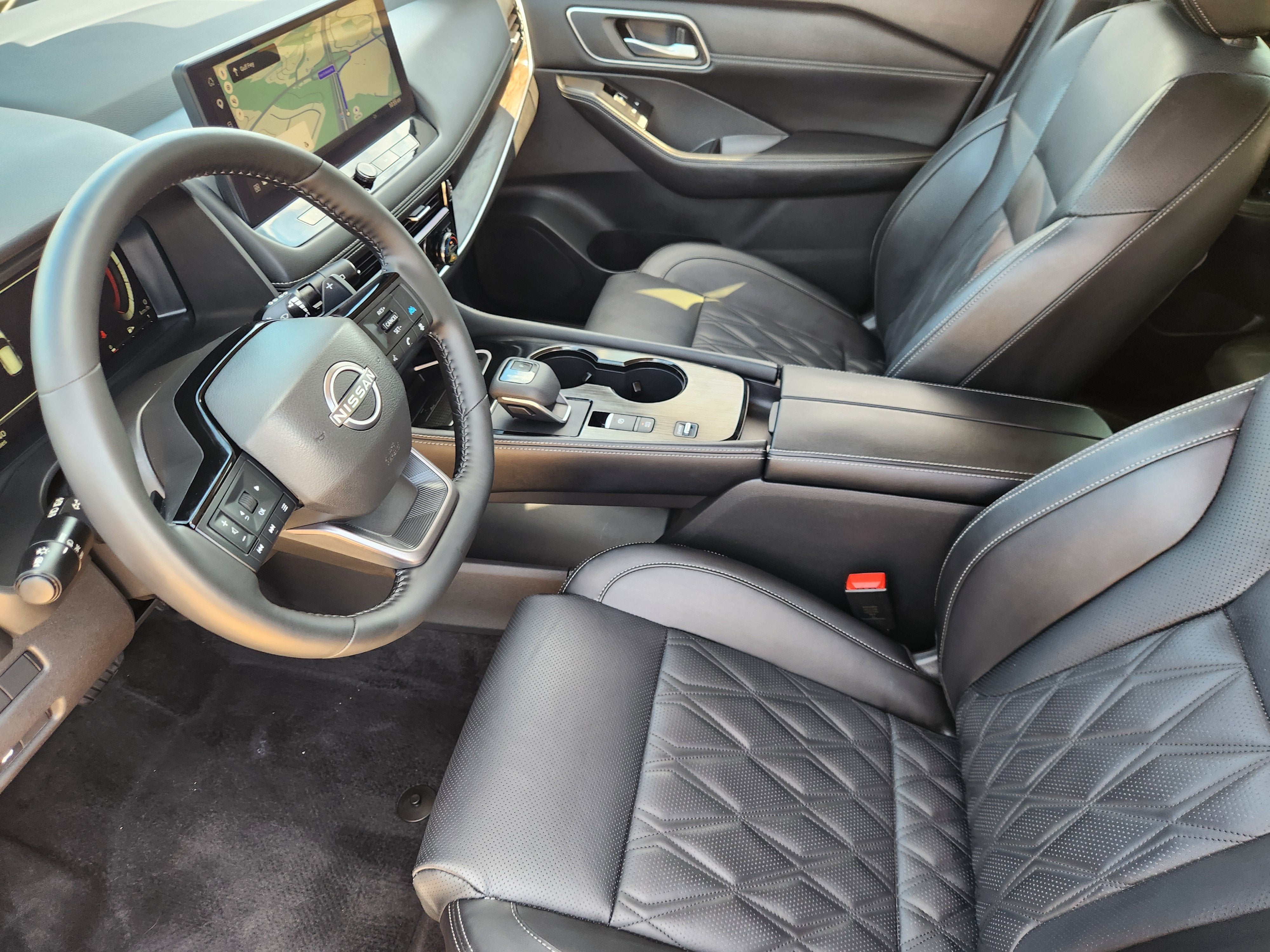 2025 Nissan Rogue Platinum