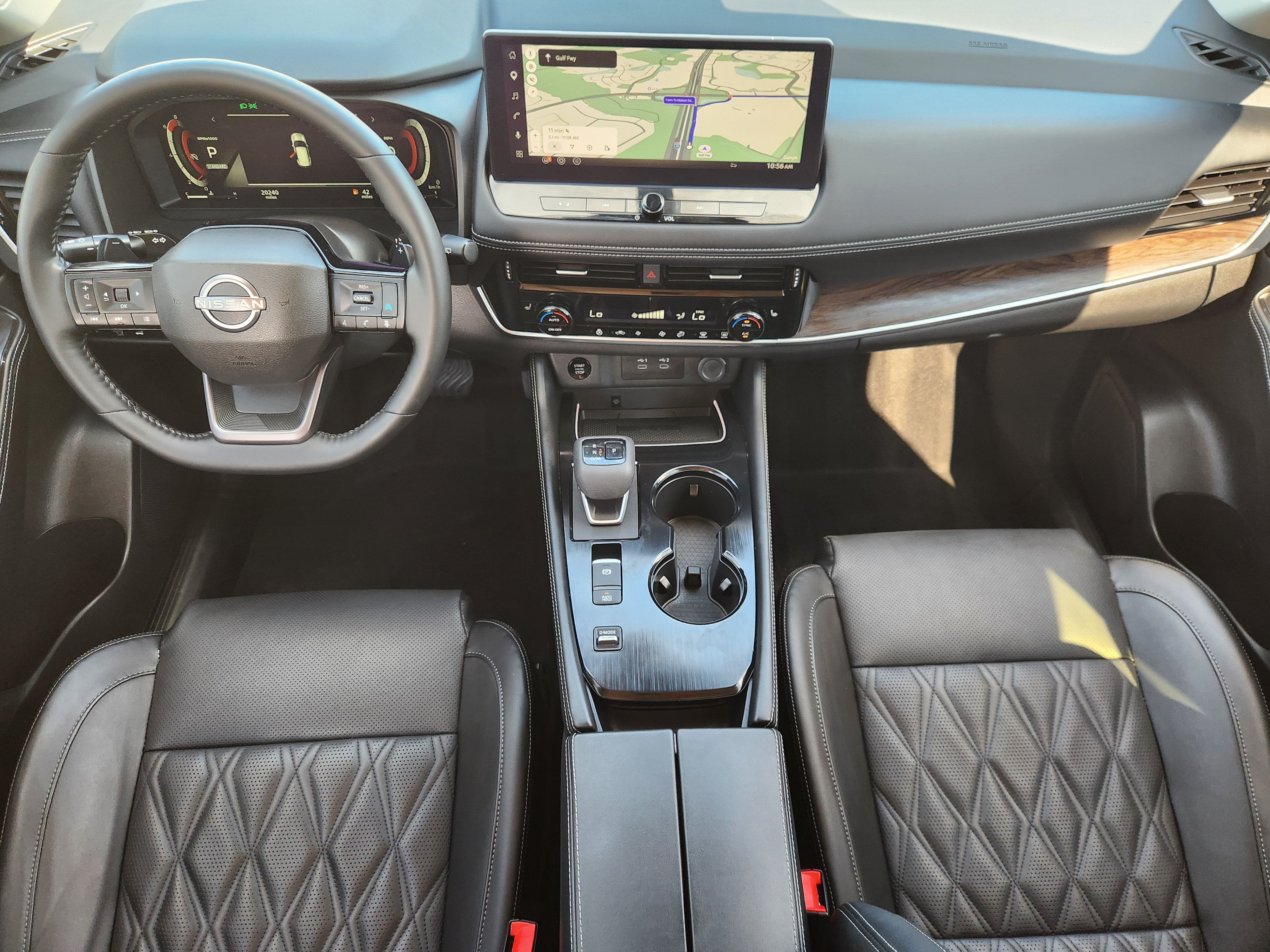 2025 Nissan Rogue Platinum