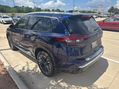 2025 Nissan Rogue Platinum