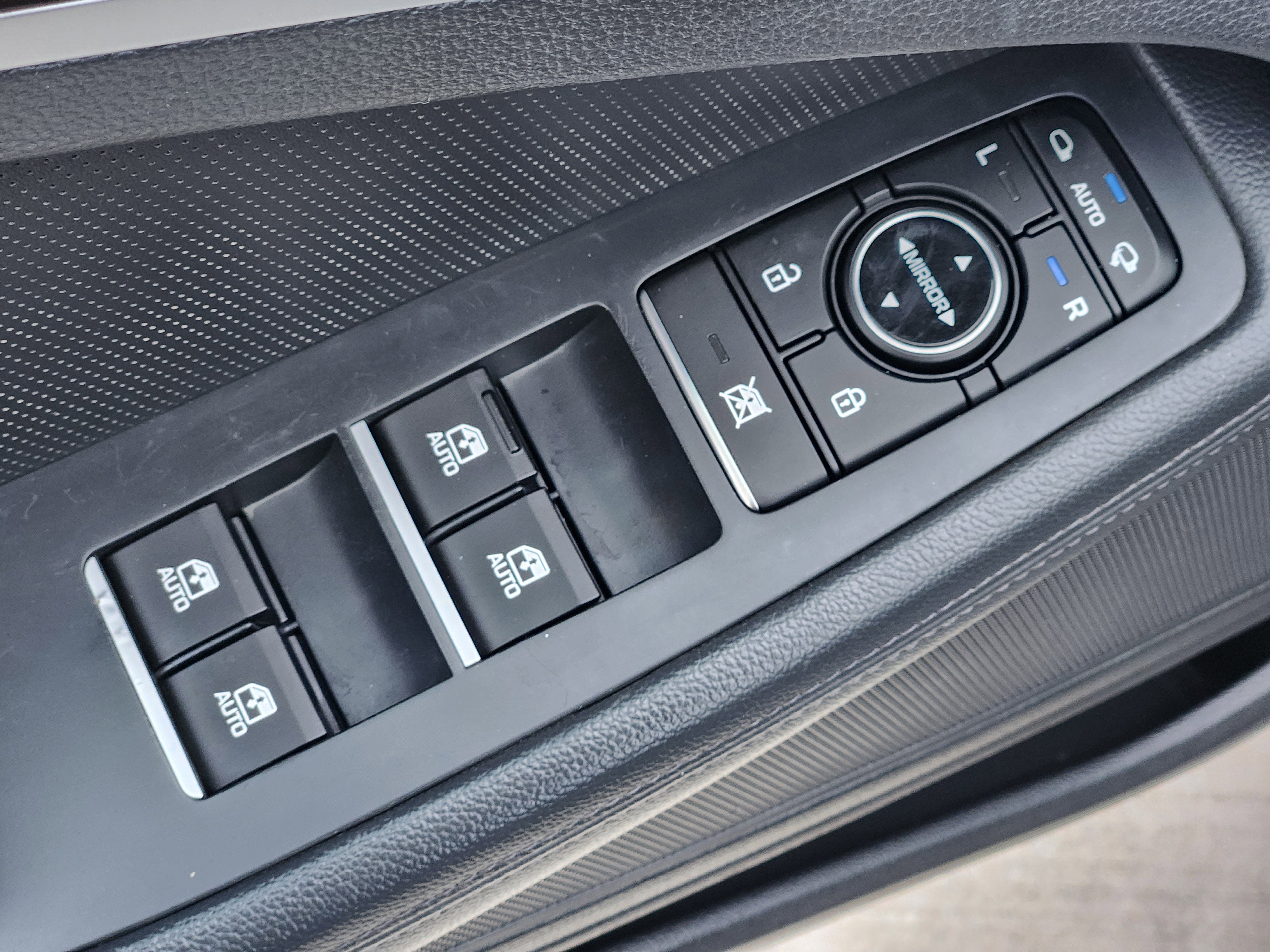 2016 Hyundai Genesis 3.8L