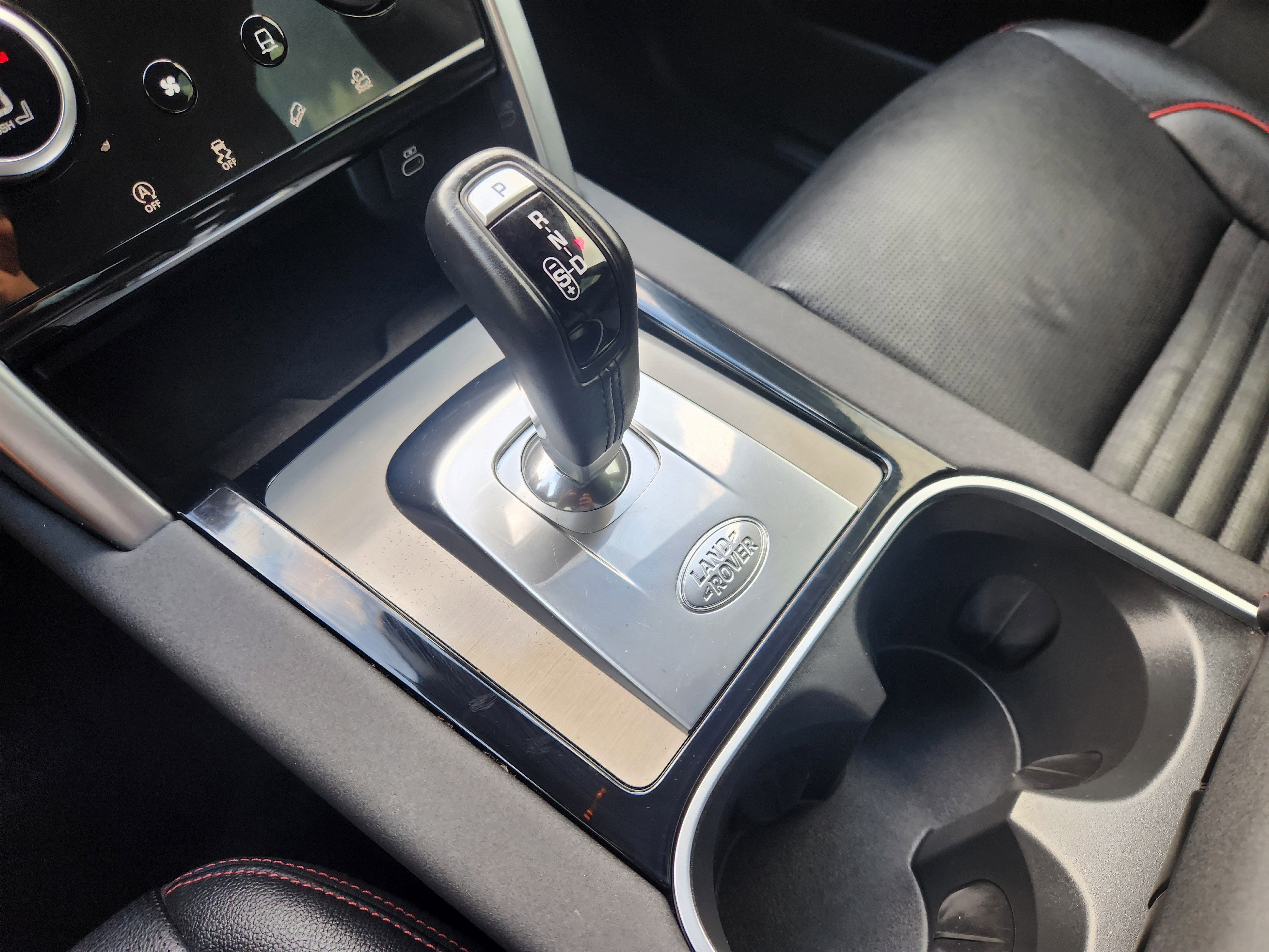 2022 Land Rover Discovery Sport SE R-Dynamic