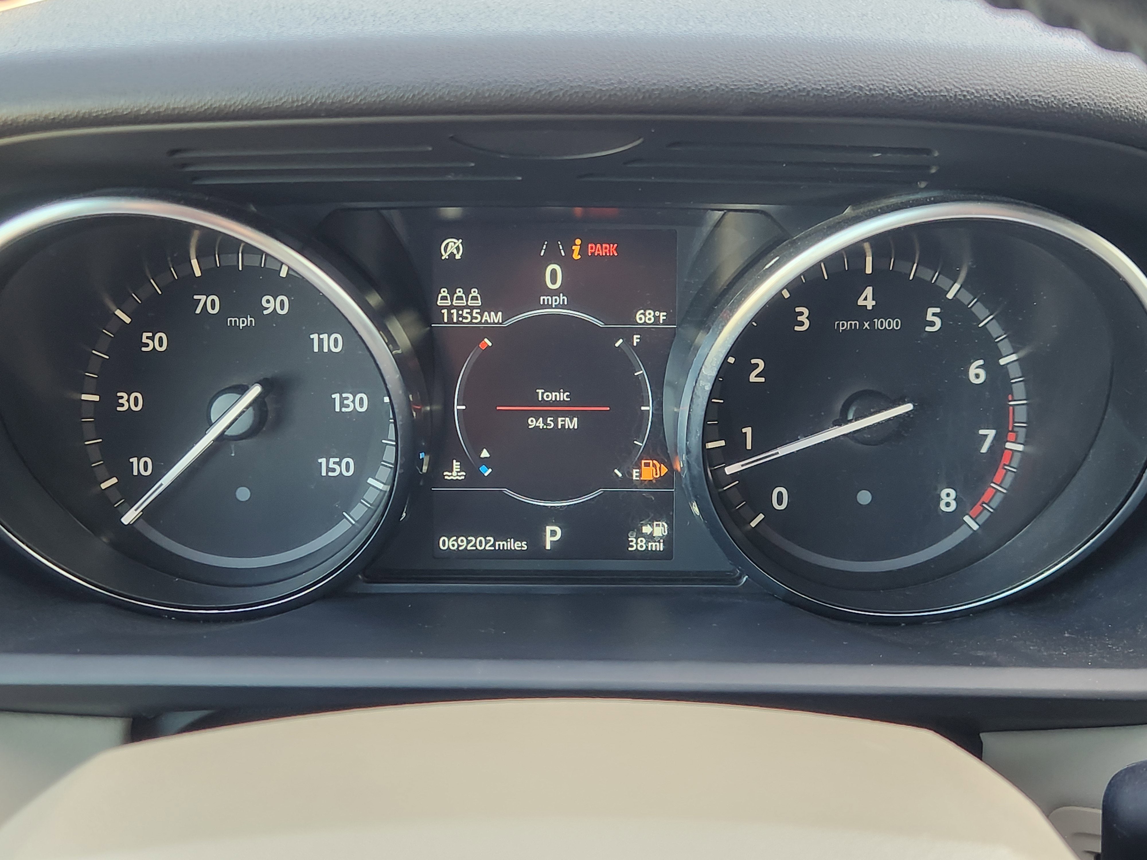 2020 Land Rover Discovery SE