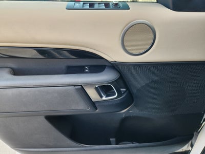 2020 Land Rover Discovery SE