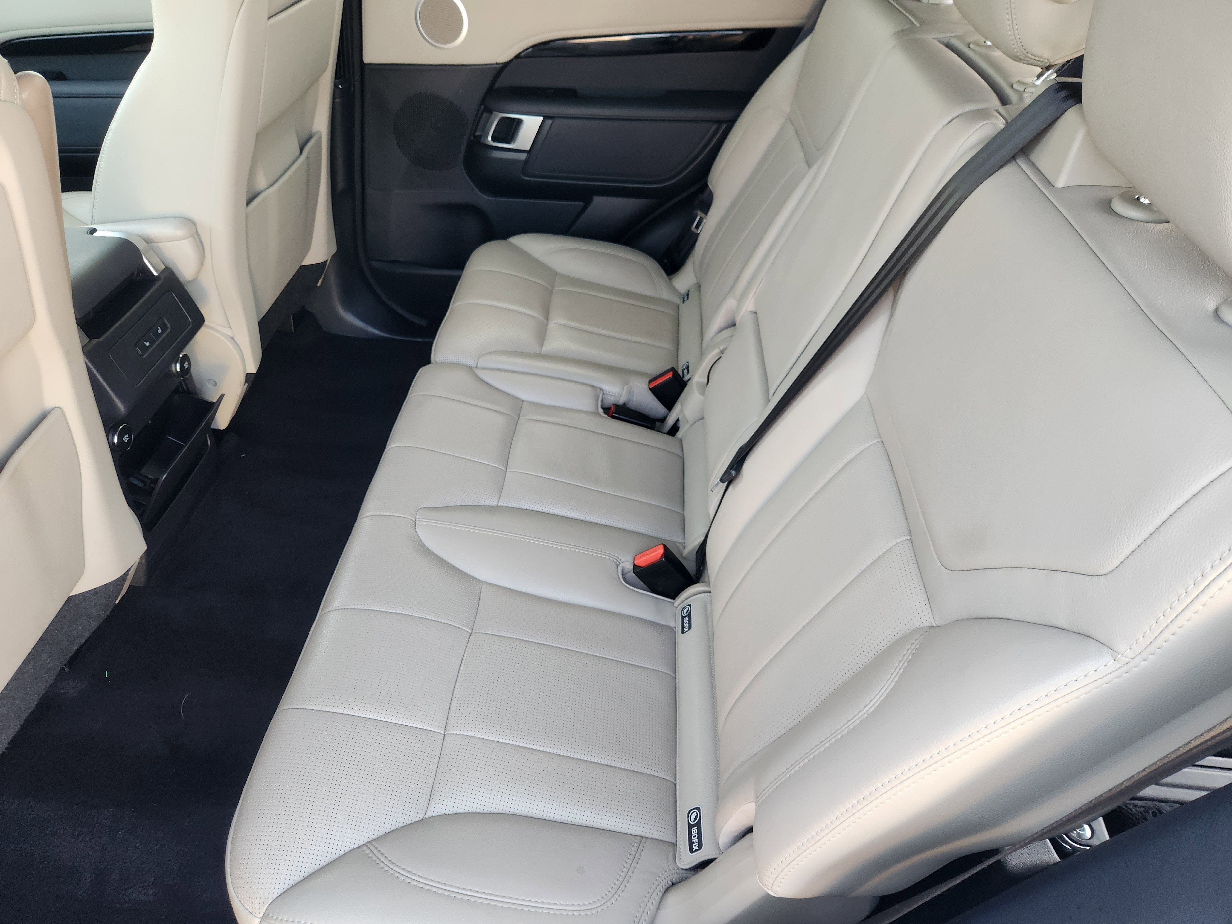 2020 Land Rover Discovery SE