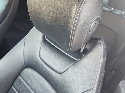 2022 Mercedes-Benz C-Class C 300