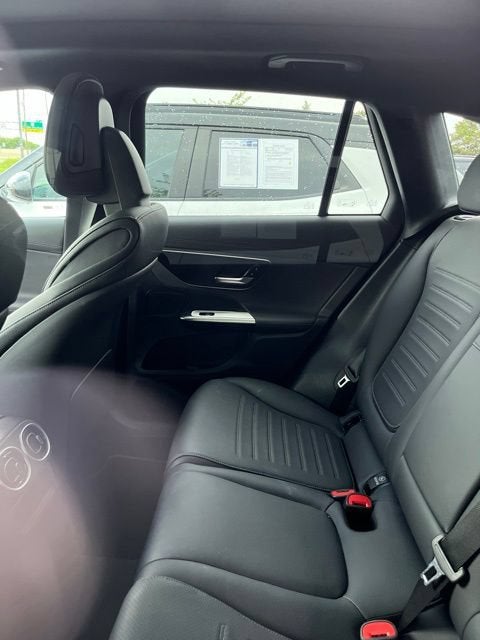 2025 Mercedes-Benz GLC GLC 300