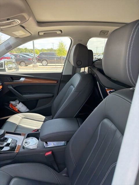 2023 Audi Q5 S line Premium Plus