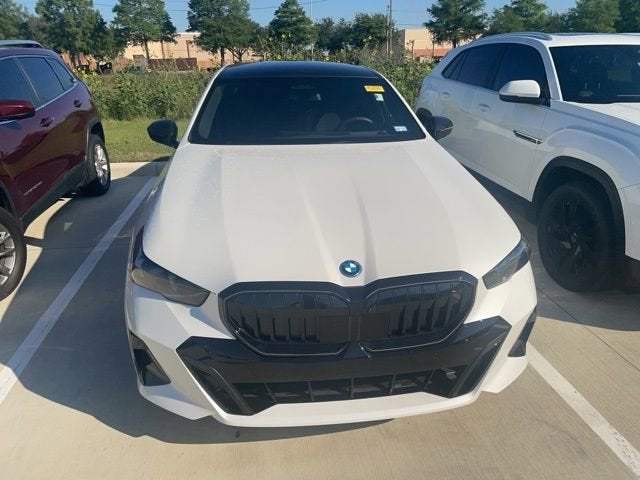 2026 BMW 5 Series 550e xDrive