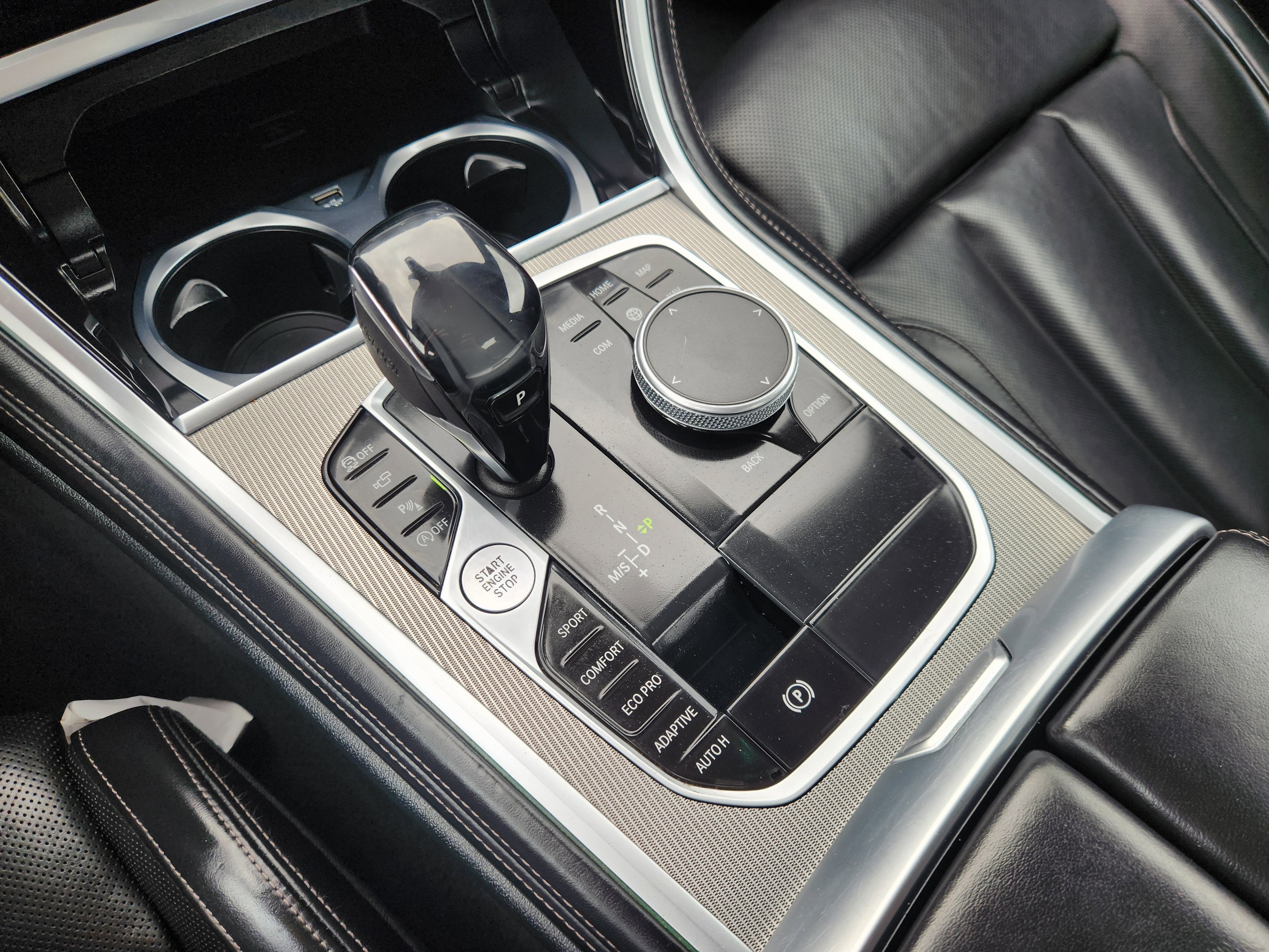 2022 BMW 8 Series 840i