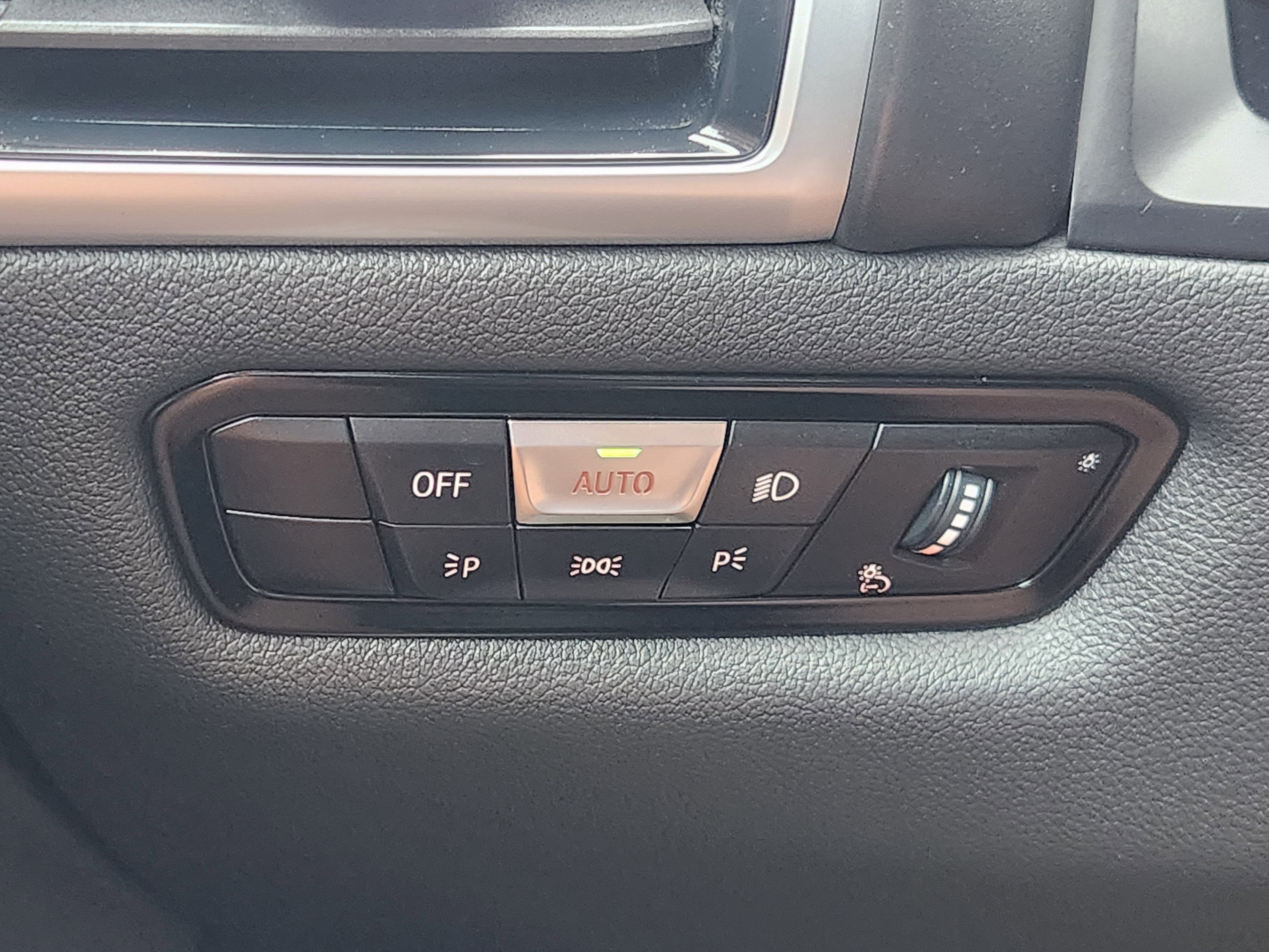 2022 BMW 8 Series 840i