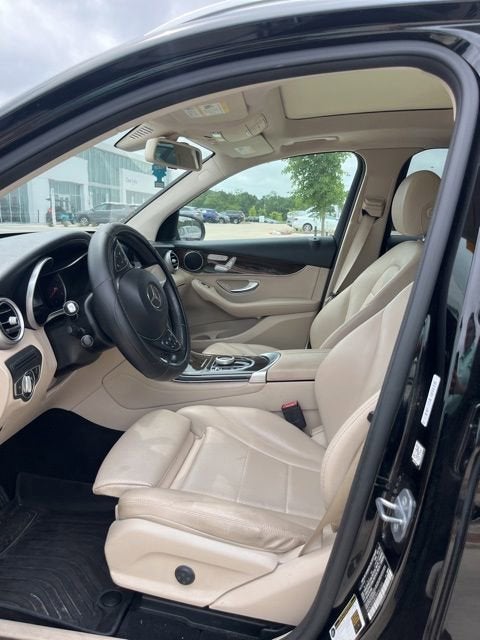 2019 Mercedes-Benz GLC GLC 300