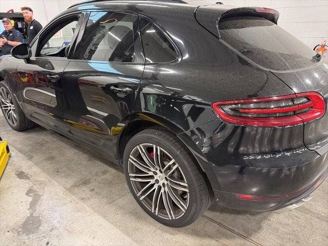 2016 Porsche Macan Turbo