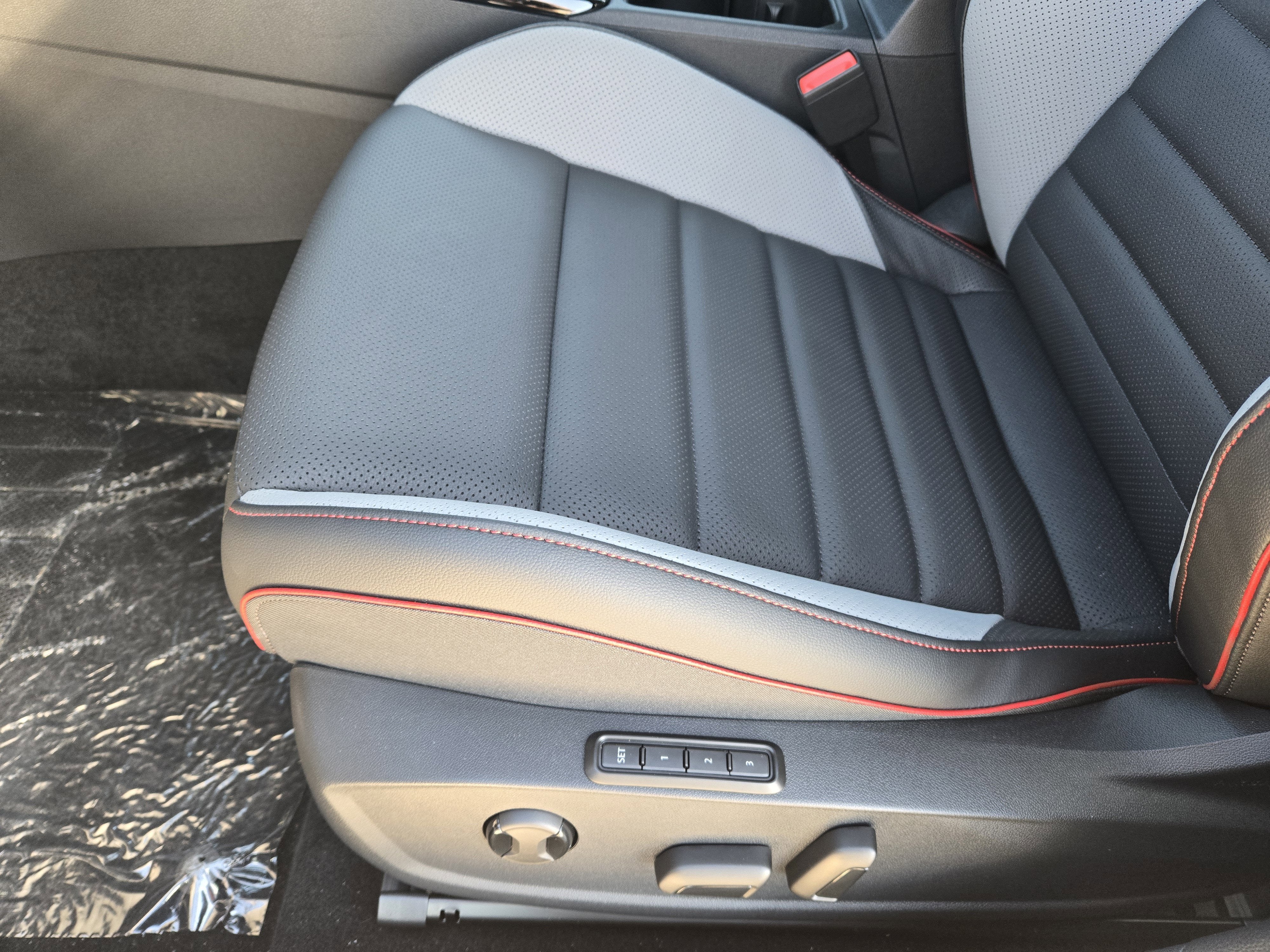 2026 Volkswagen Golf GTI SE