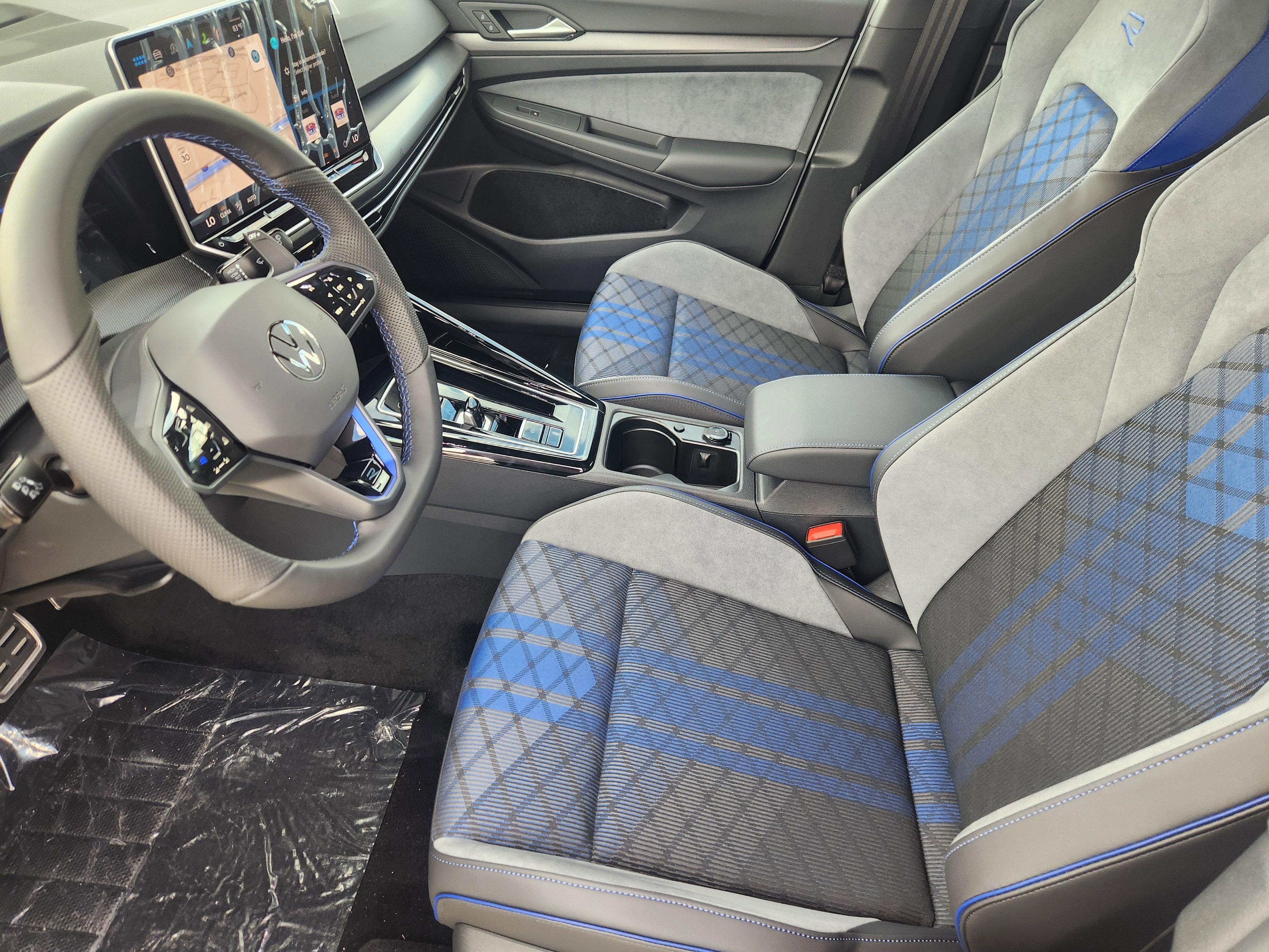 2026 Volkswagen Golf R 2.0T