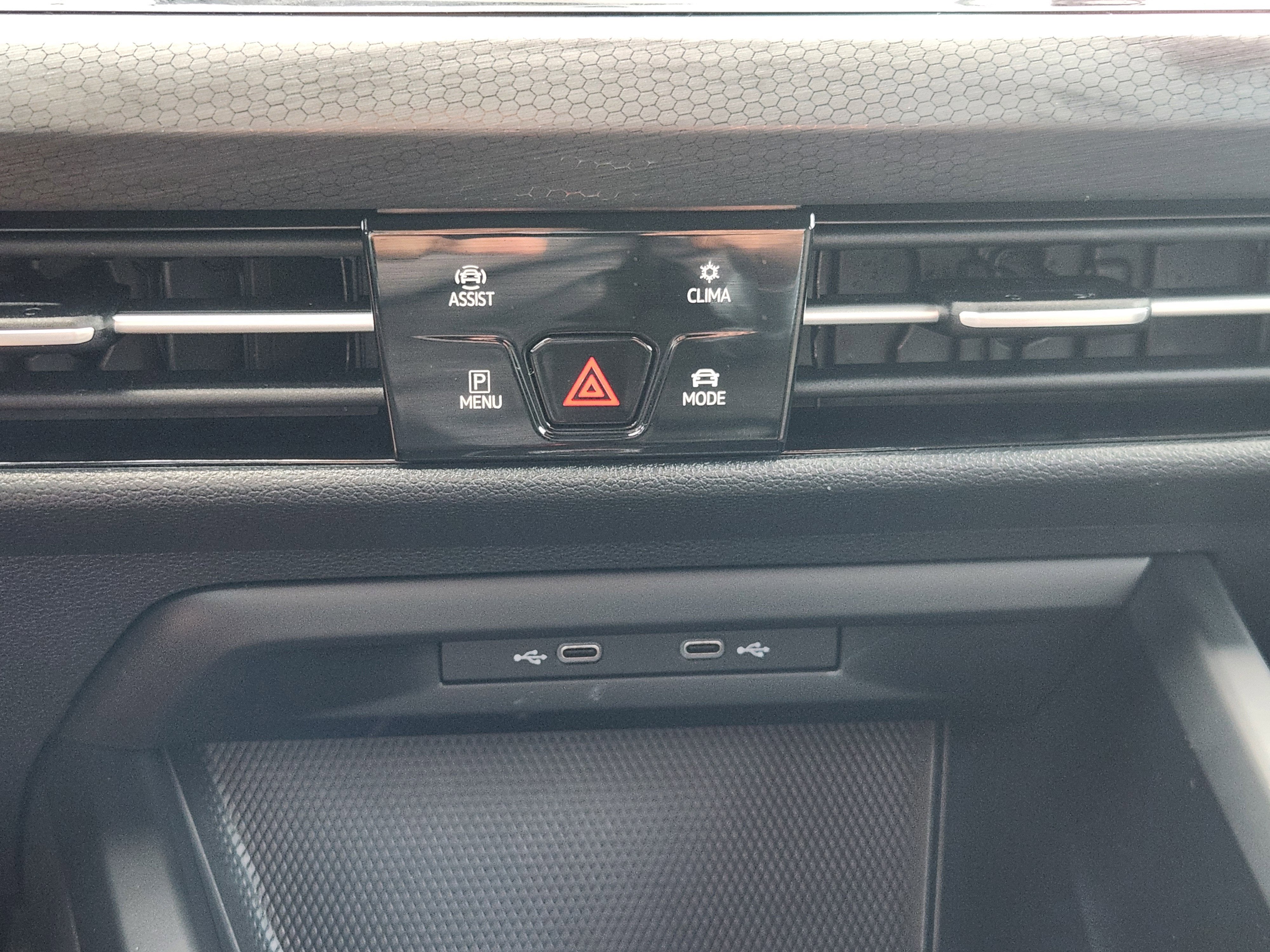 2022 Volkswagen Golf GTI S