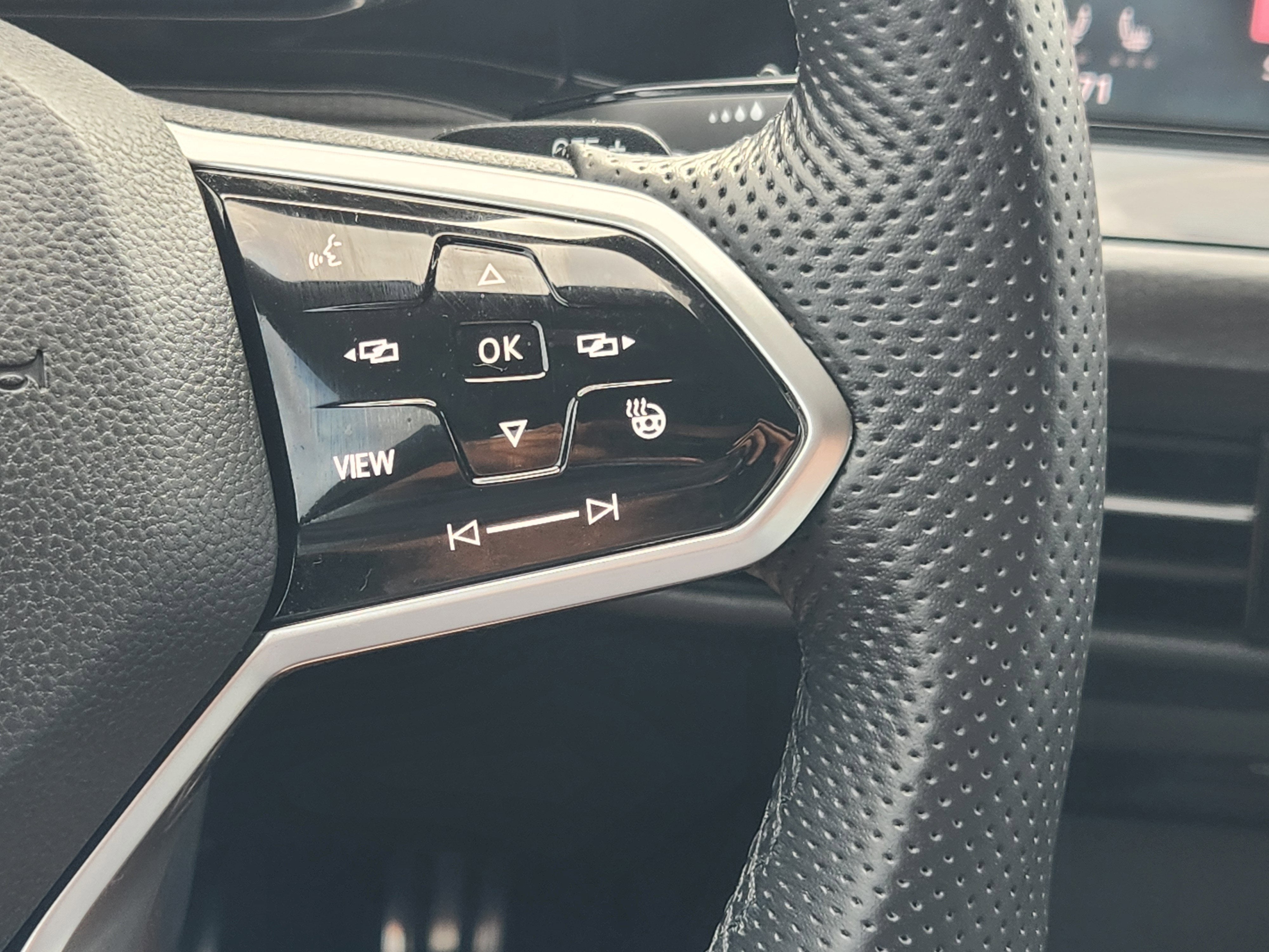 2022 Volkswagen Golf GTI S