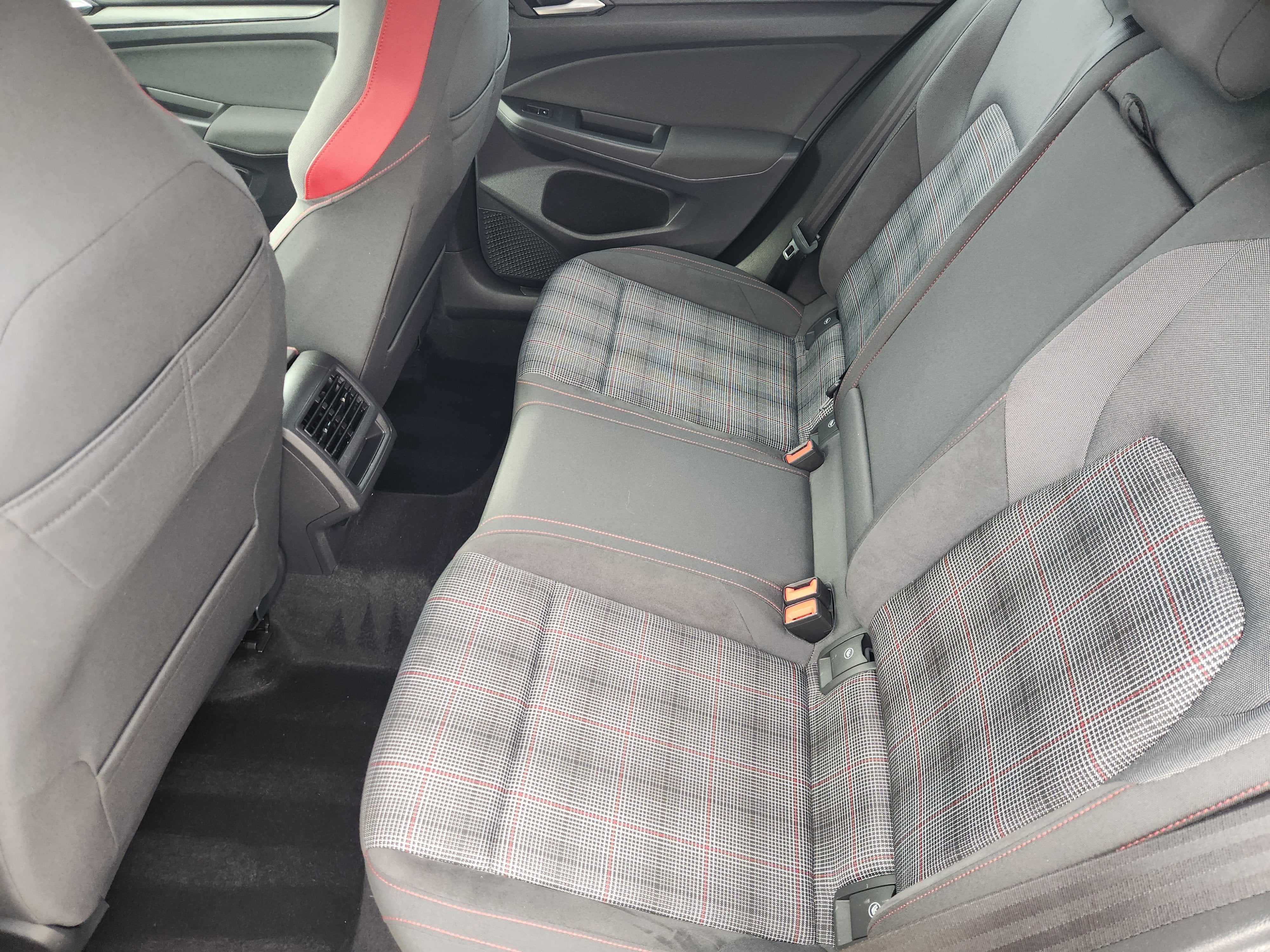 2022 Volkswagen Golf GTI S