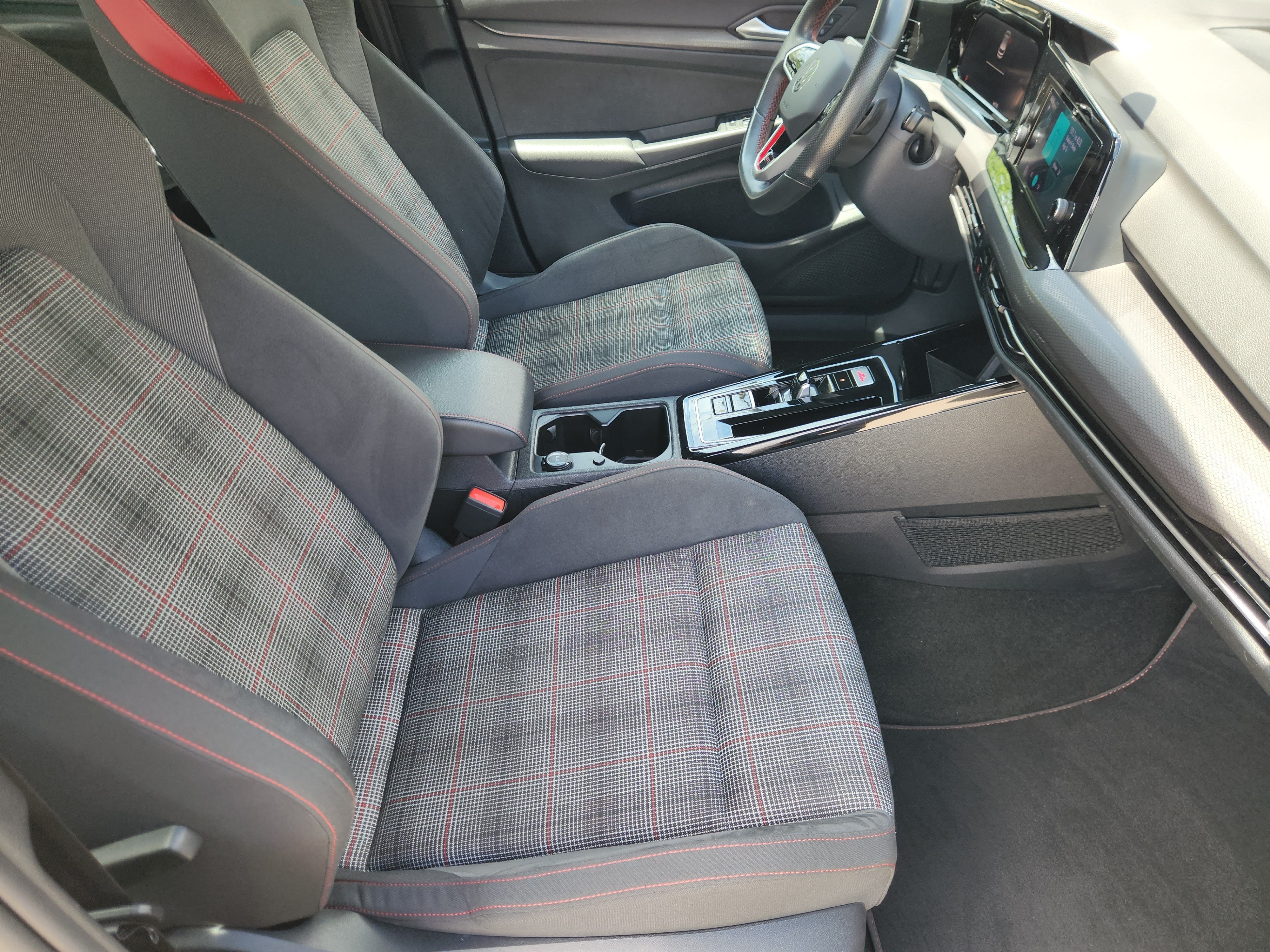 2024 Volkswagen Golf GTI S