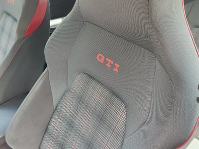 2024 Volkswagen Golf GTI S