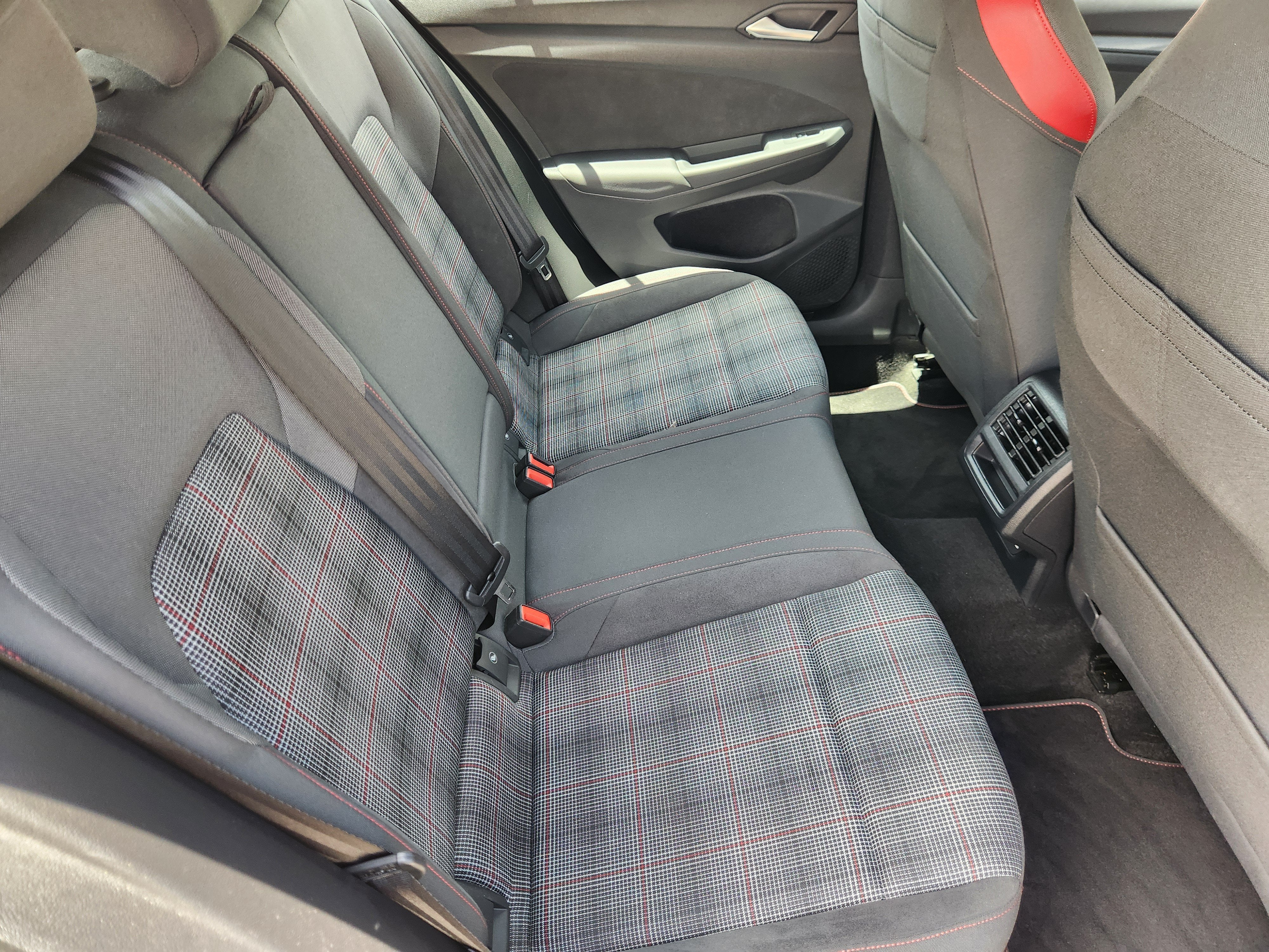 2024 Volkswagen Golf GTI S
