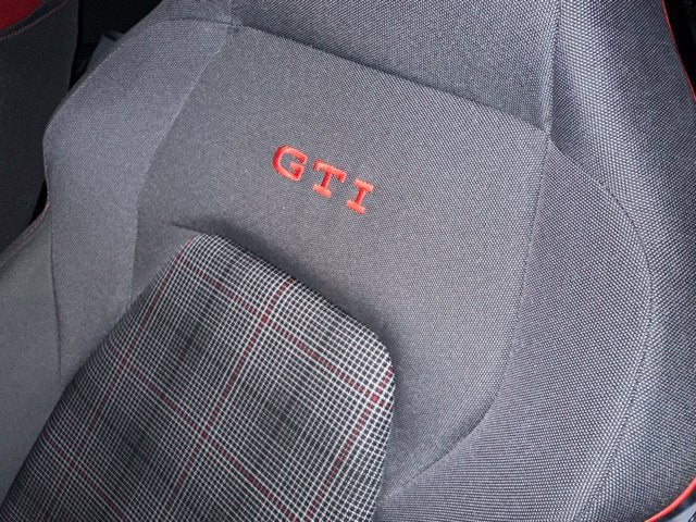 2024 Volkswagen Golf GTI S