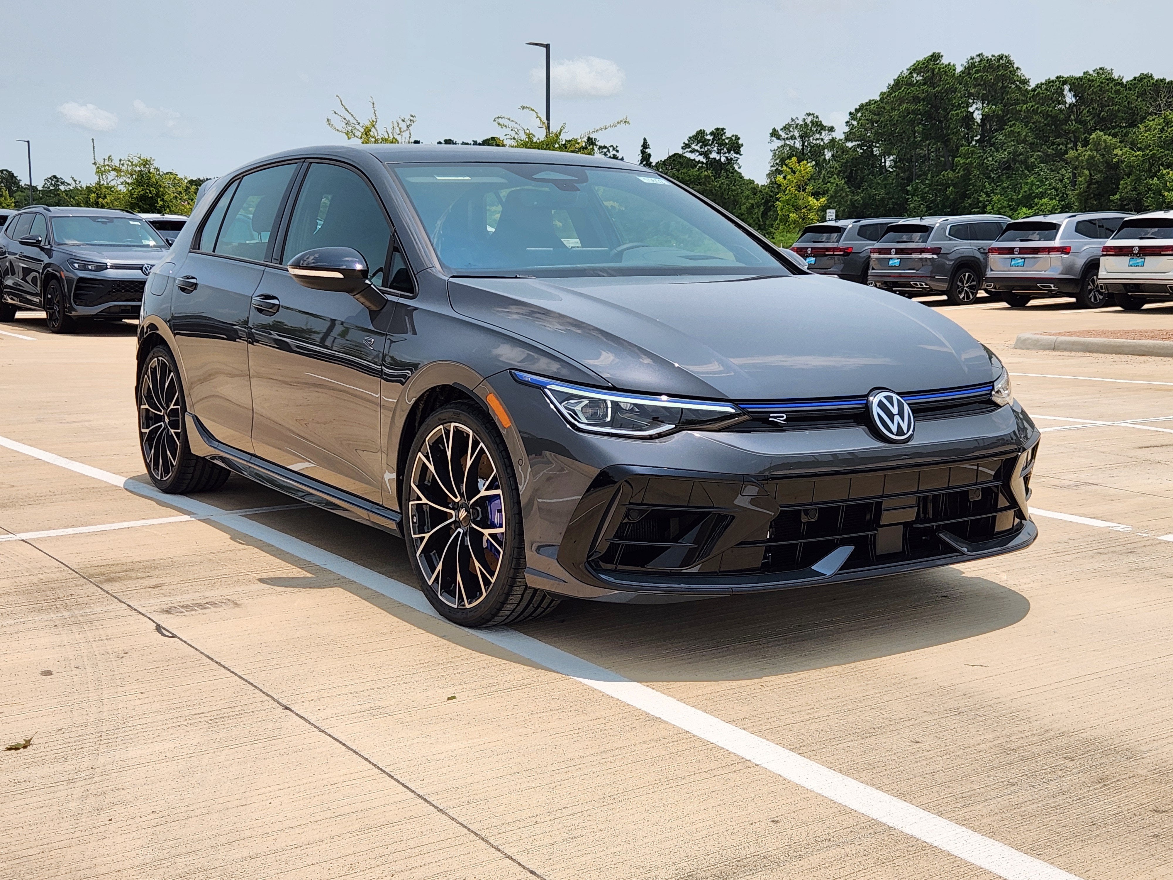 2026 Volkswagen Golf R 2.0T
