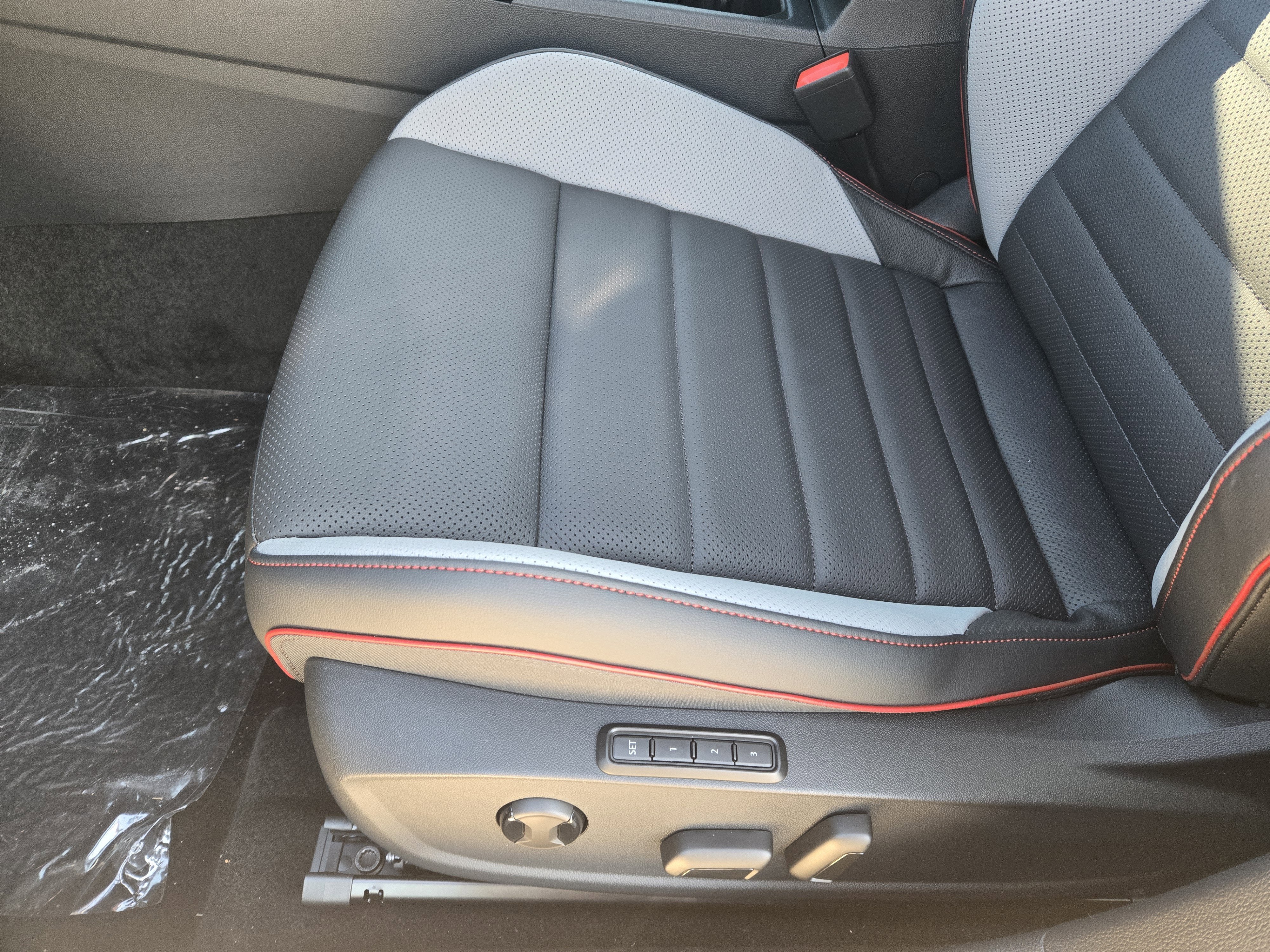 2026 Volkswagen Golf GTI Autobahn